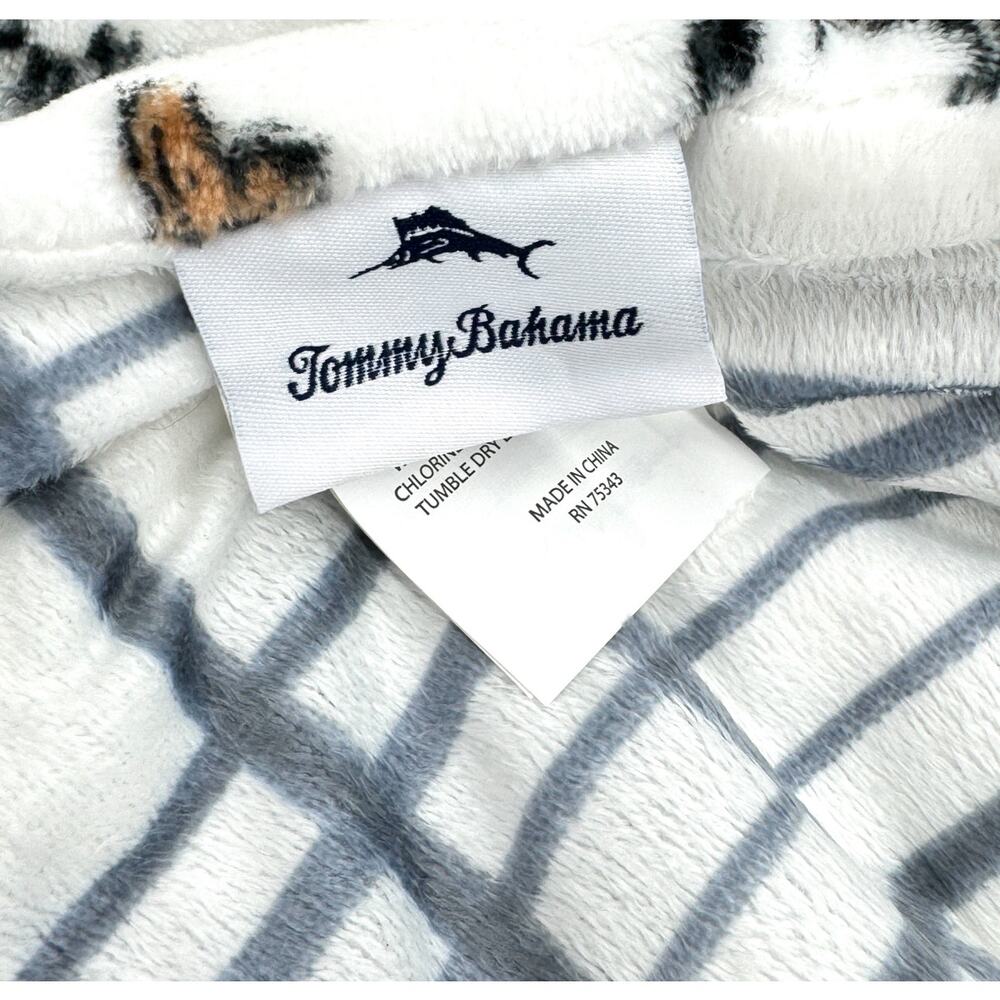 Tommy Bahama Mesozoic Dino Throw Blanket T Rex
Stegosaurus Dinosaur NEW - Picture 3 of 5